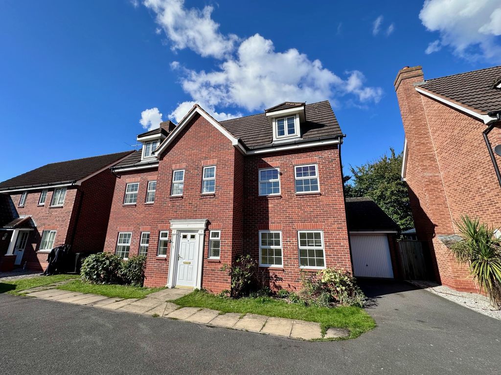 Property photo 1 of 19