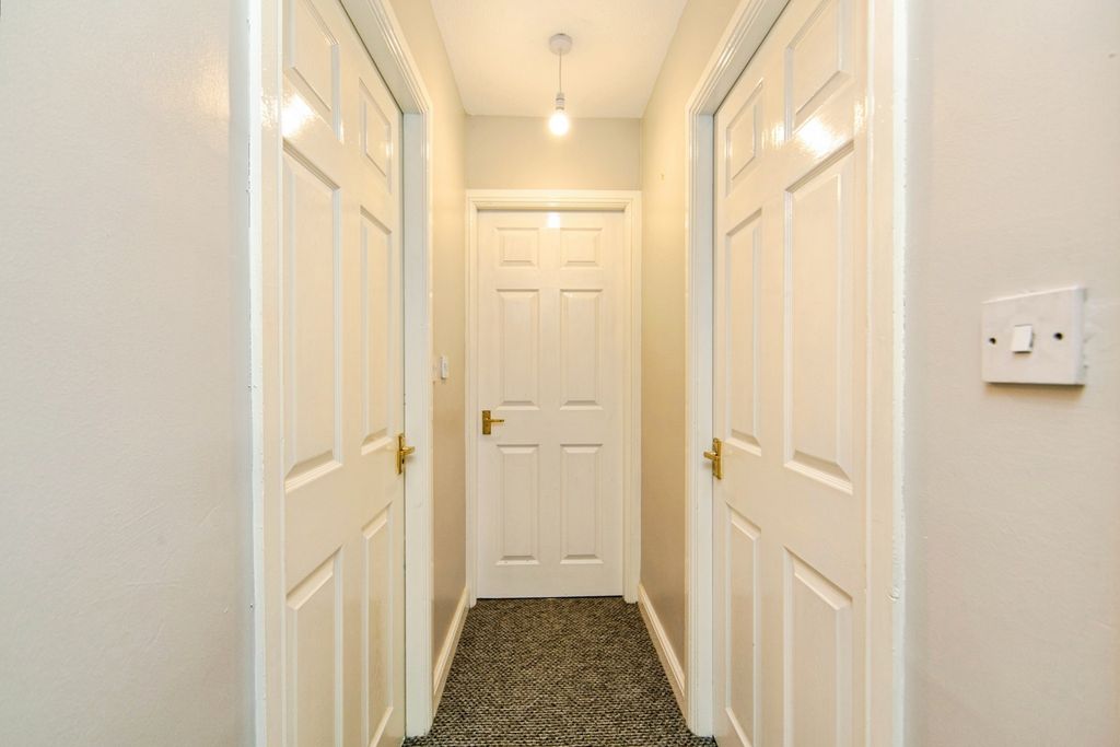 Property photo 1 of 13 Photo