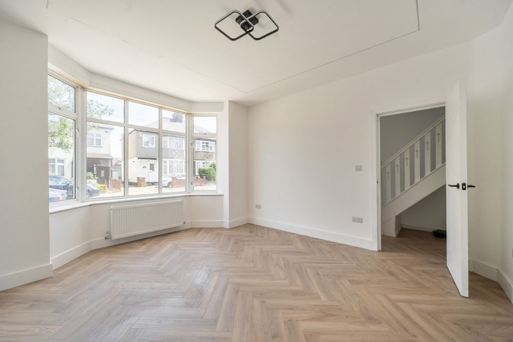 Property photo 3 of 24 1483302 (21).Jpg