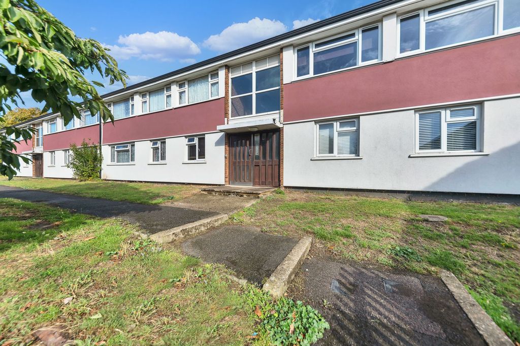 Property photo 1 of 13