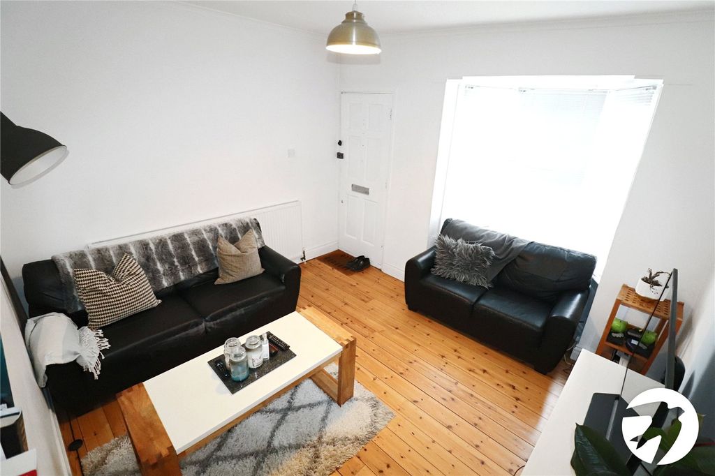 Property photo 2 of 16 Picture No. 09