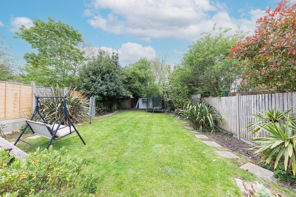 Property photo 3 of 13 Garden