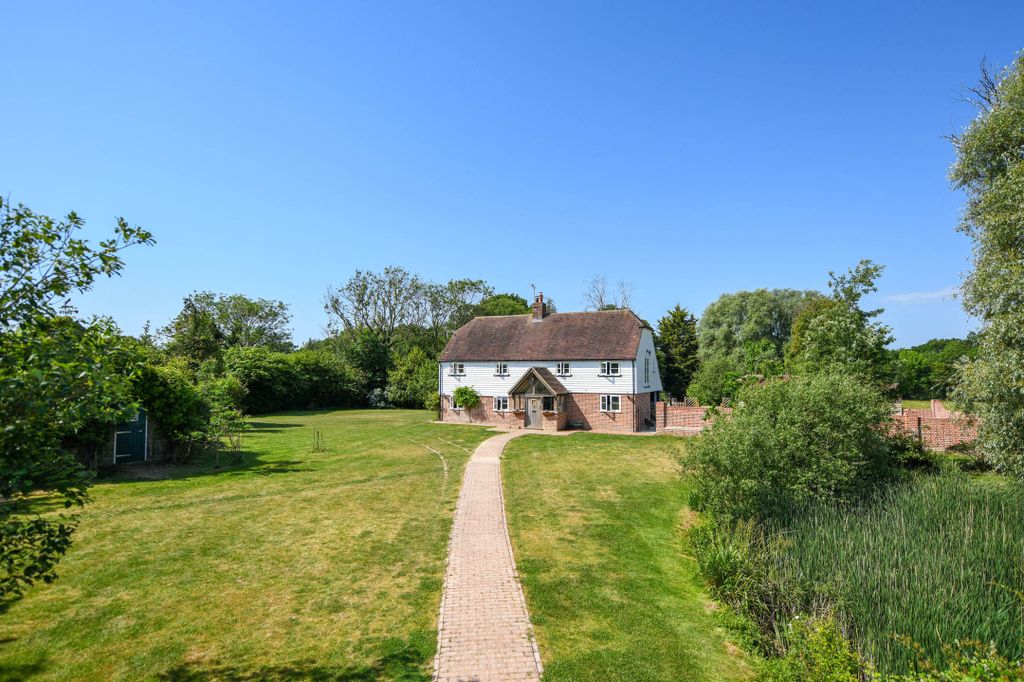 Property photo 2 of 61