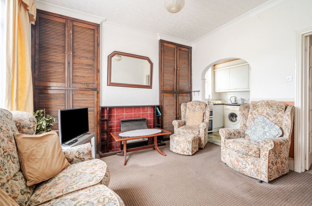 Property photo 1 of 21 1 - 1441657-15-69E237...