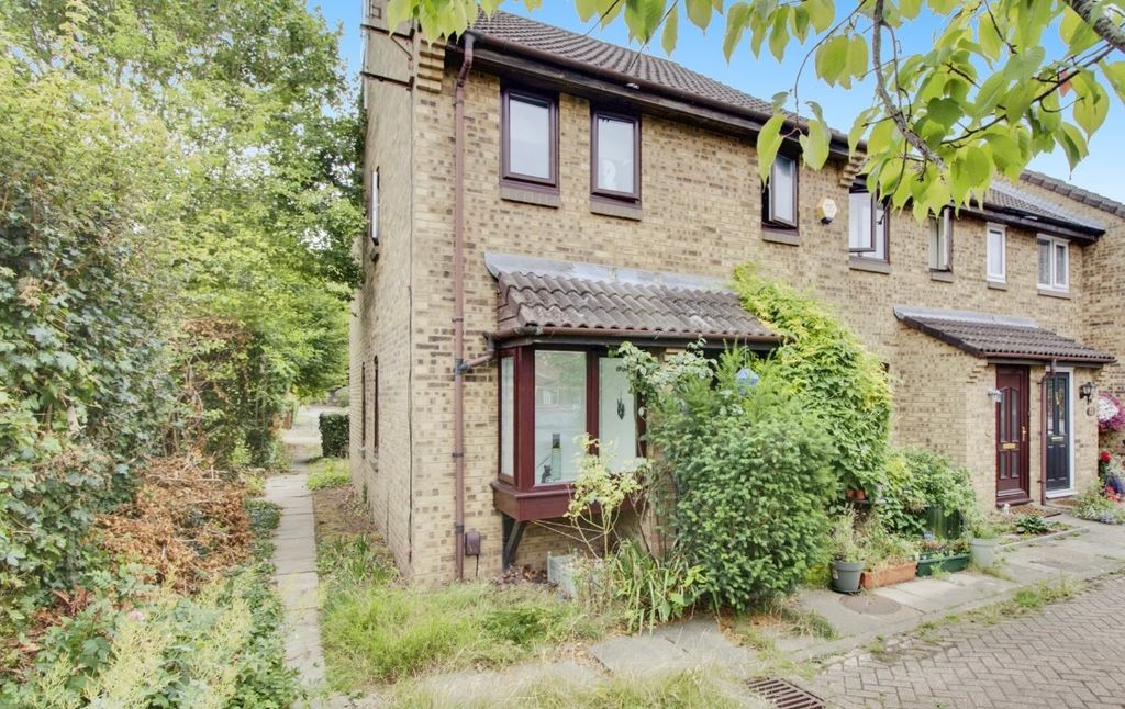 Property photo 1 of 1