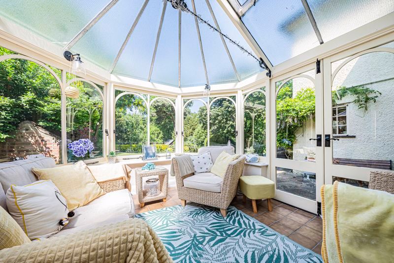 Property photo 3 of 35 Photo 15