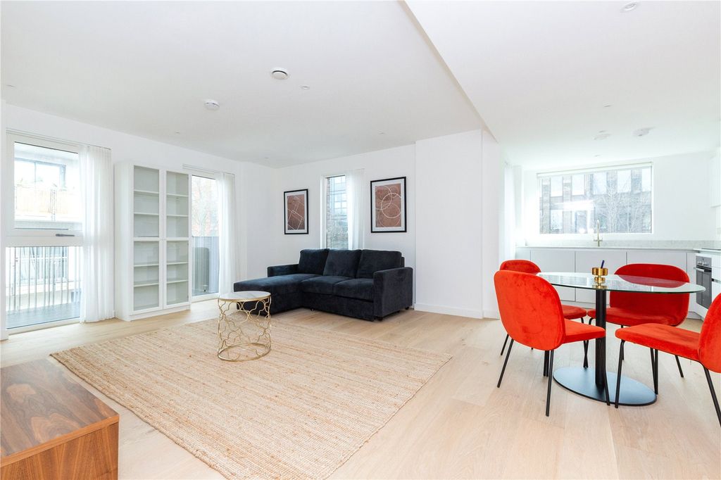 Property photo 1 of 17 Open Plan Reception