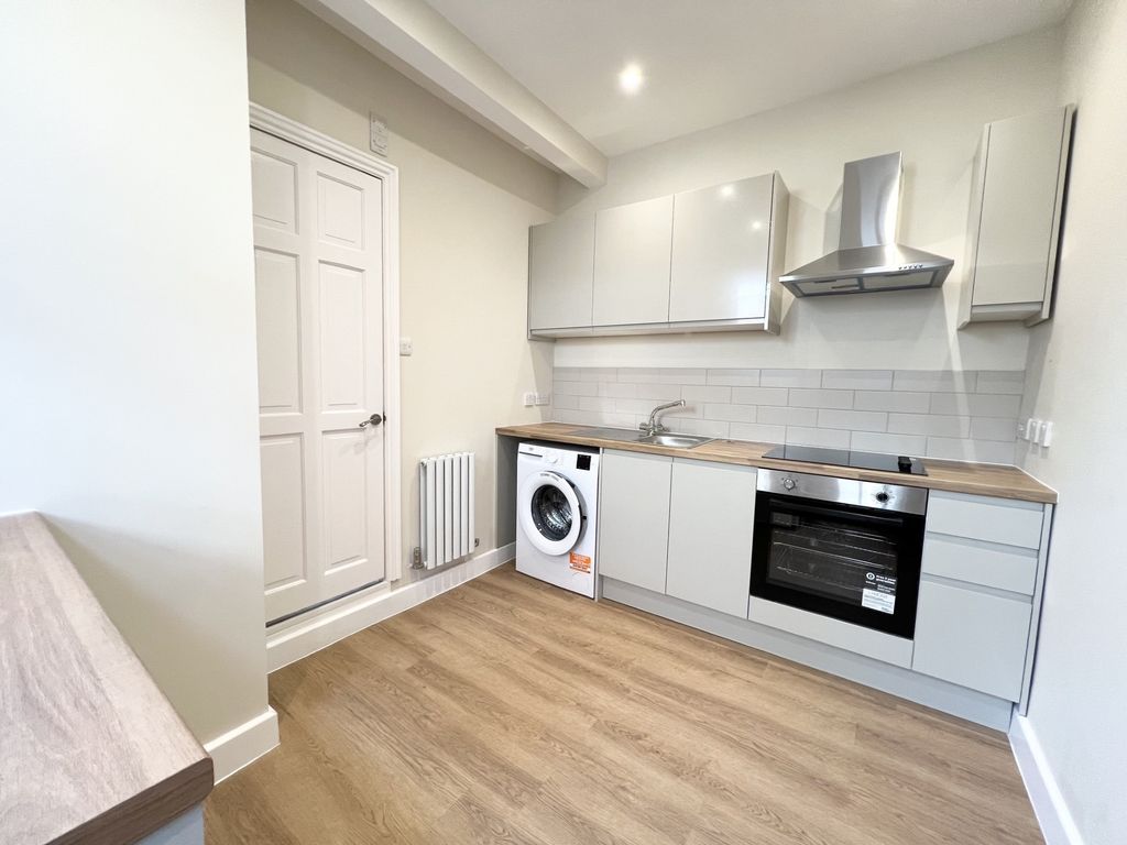 Property photo 2 of 7 3