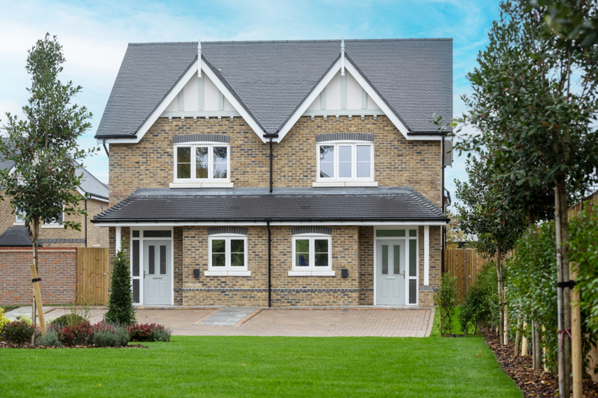 Property photo 1 of 9