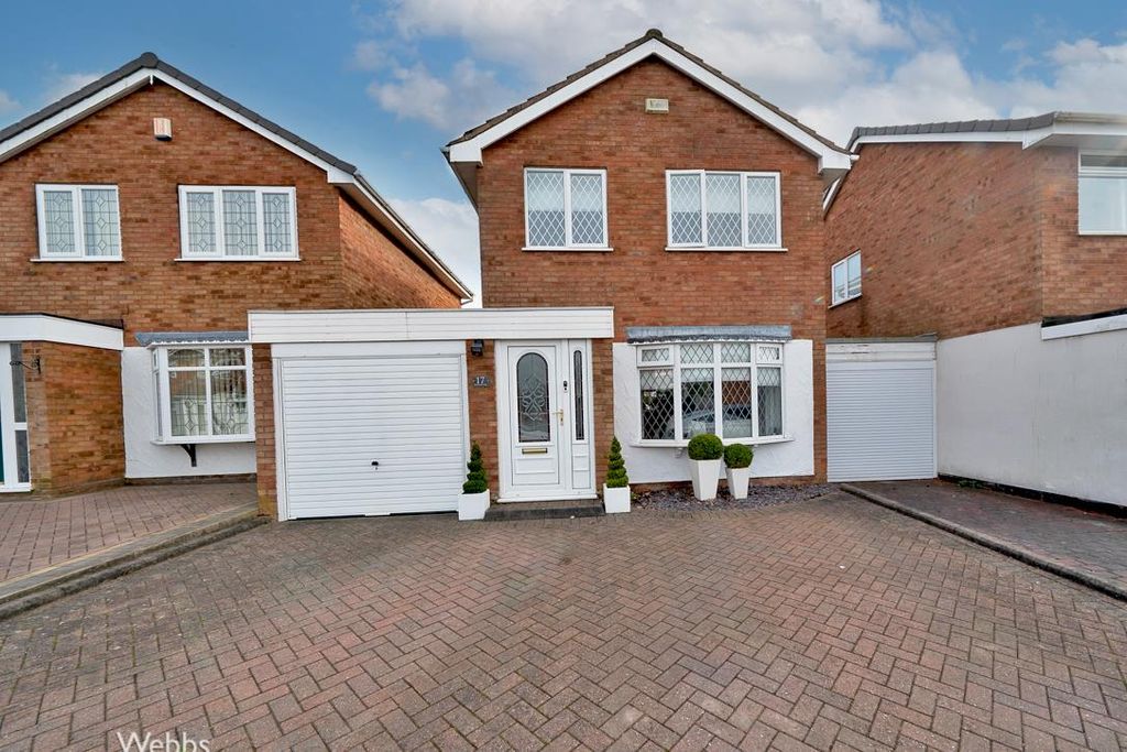 Property photo 1 of 24 Â© Webbs Estate Agents Â© (127 Of 128).Jpg