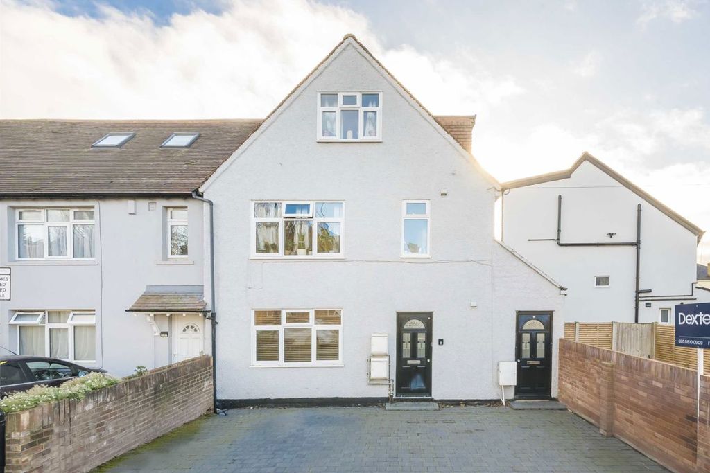 Property photo 1 of 5