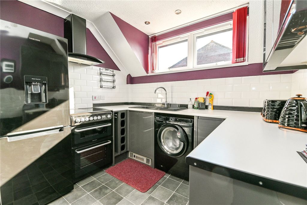 Property photo 2 of 15 Picture No. 03
