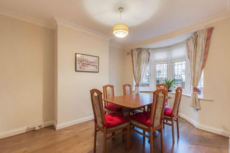 Property photo 3 of 13 37A5E5E47341410A33d4A7382B553731_Max_476x317