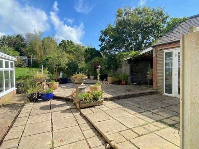 Property photo 2 of 36