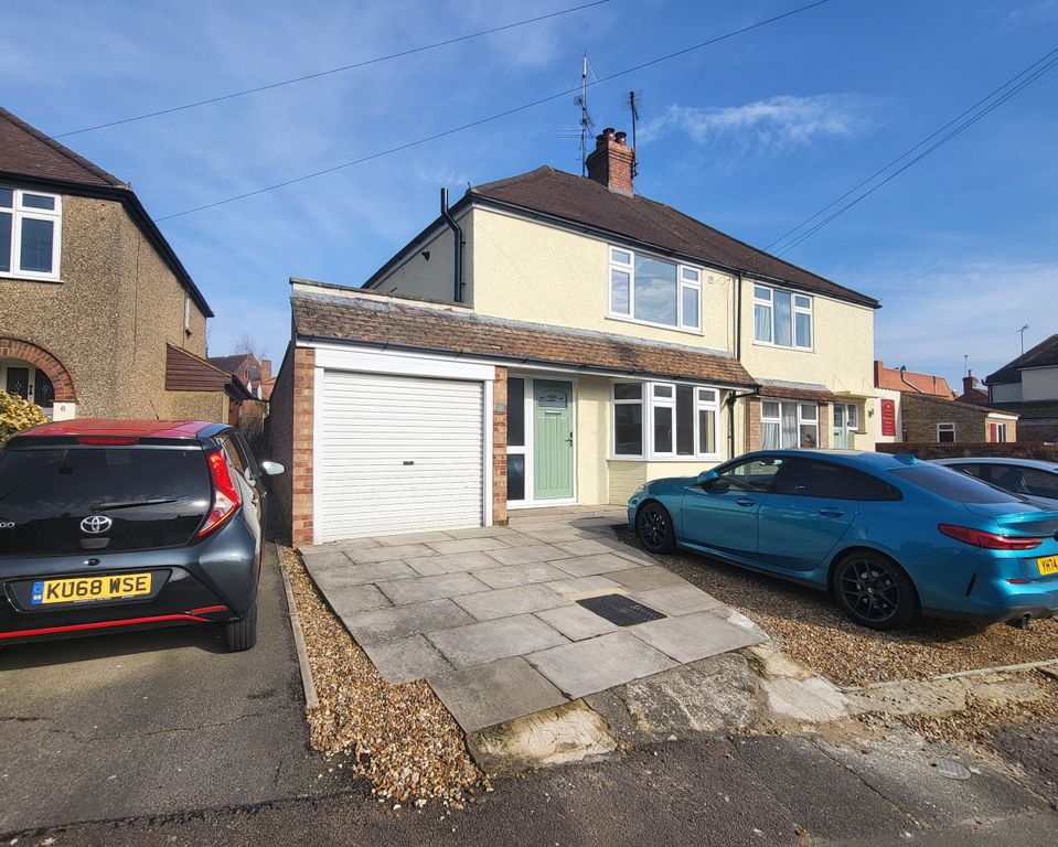 Property photo 1 of 28