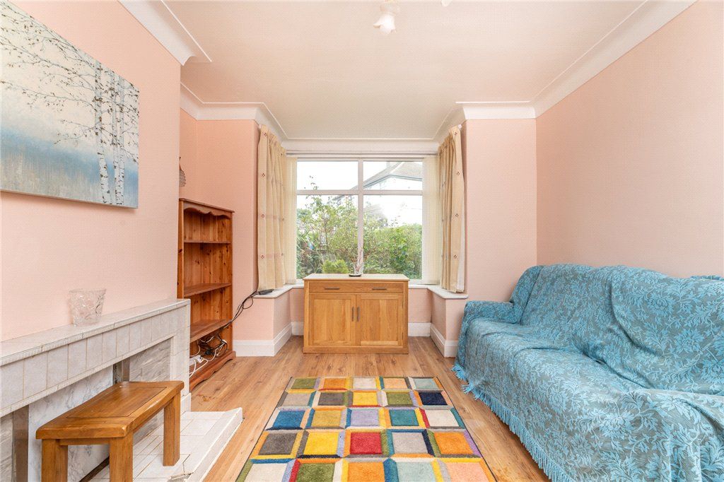 Property photo 2 of 23 Picture No. 04