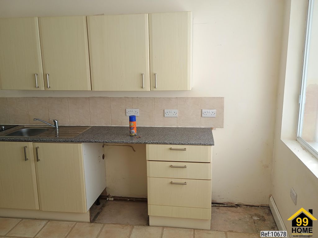 Property photo 2 of 16 Photo 1