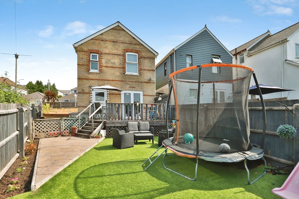 Property photo 1 of 13 Pbox-Img.Jpg