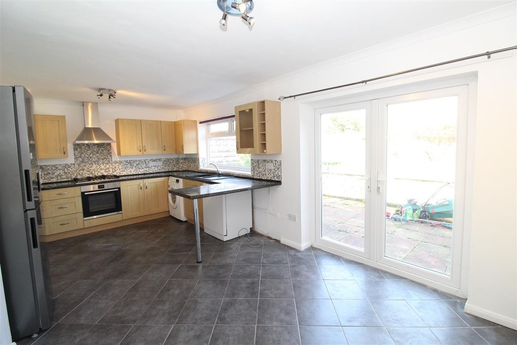 Property photo 1 of 35 Img_7910.Jpg