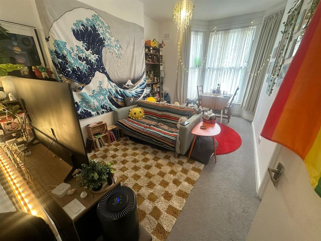 Property photo 2 of 10 9.Jpg