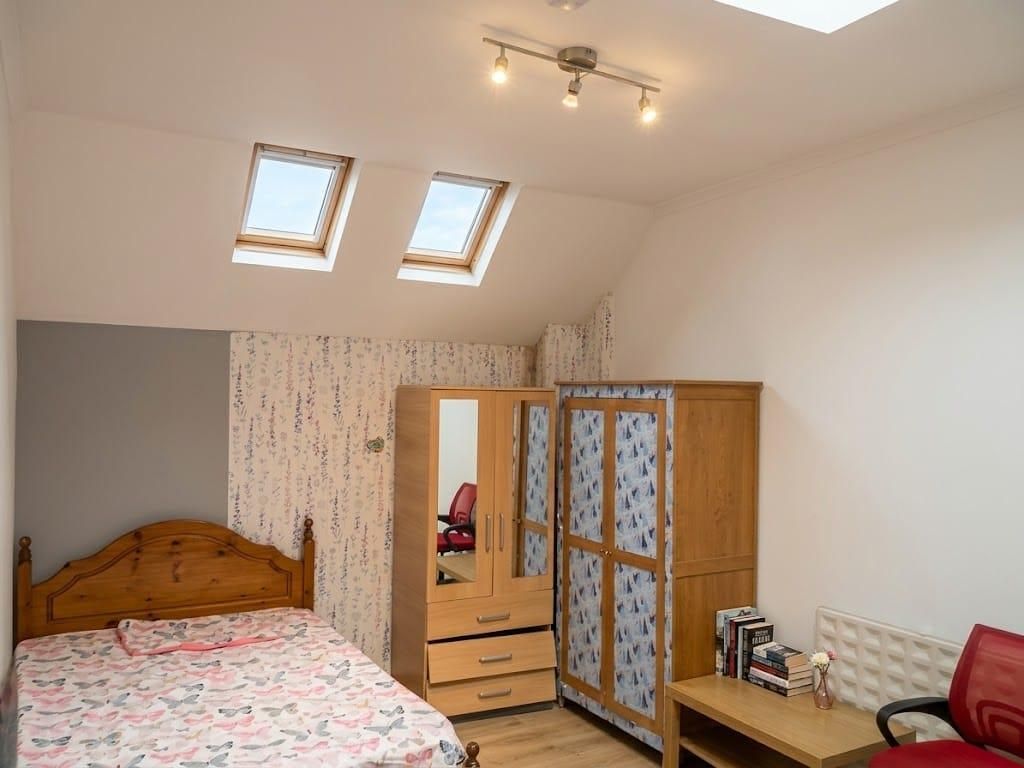 Property photo 2 of 3