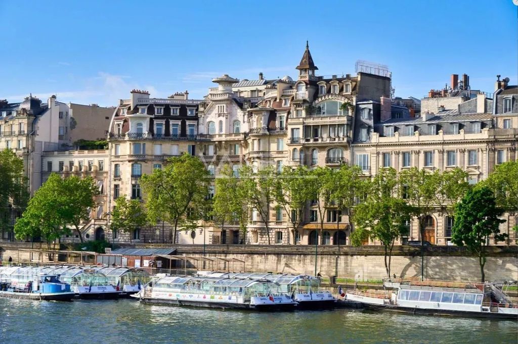 Property photo 1 of 2