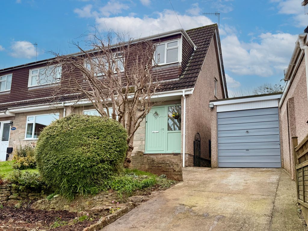 Property photo 1 of 14 Front View