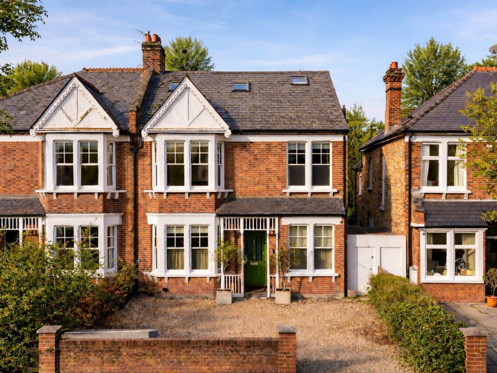 Property photo 1 of 25