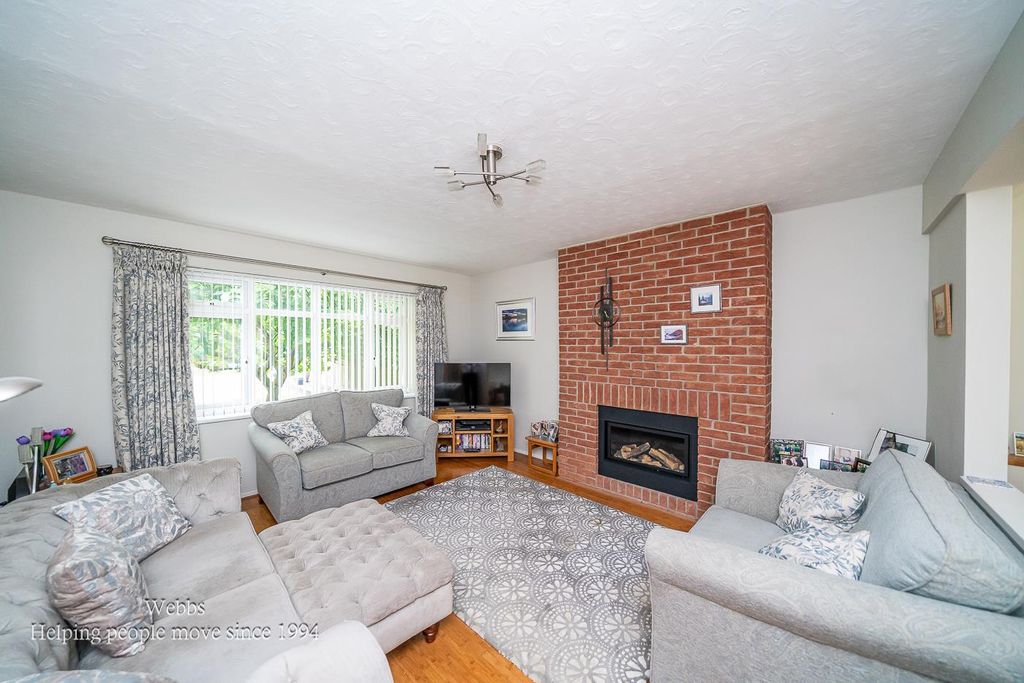 Property photo 3 of 40 Webbs-27.Jpg