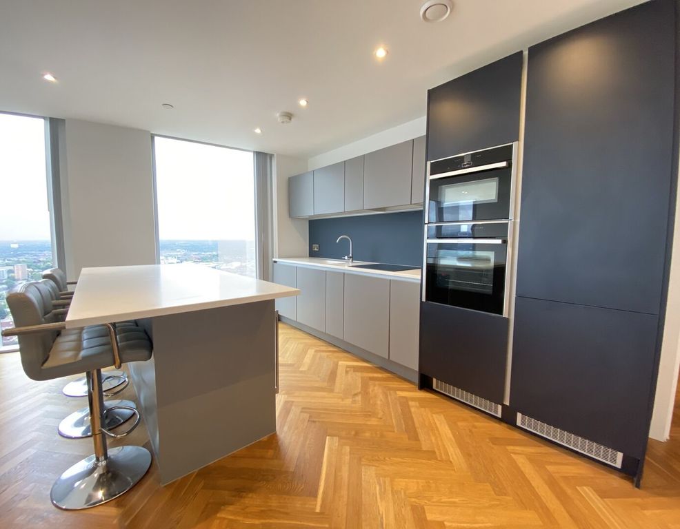 Property photo 2 of 25 Img_34859_16_Original.Jpg