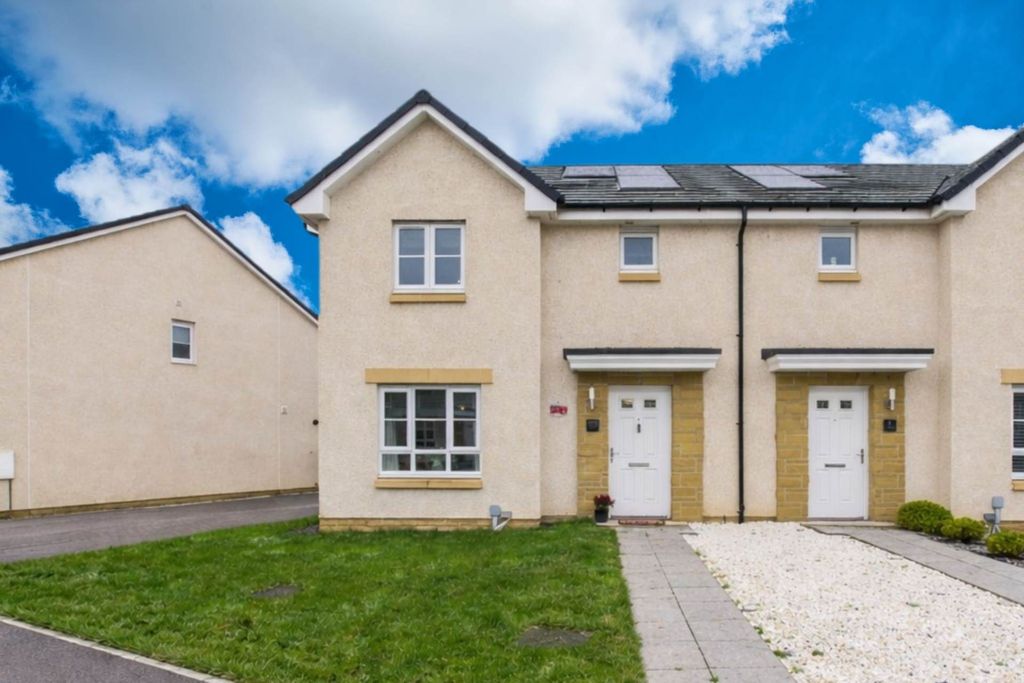 Property photo 1 of 27