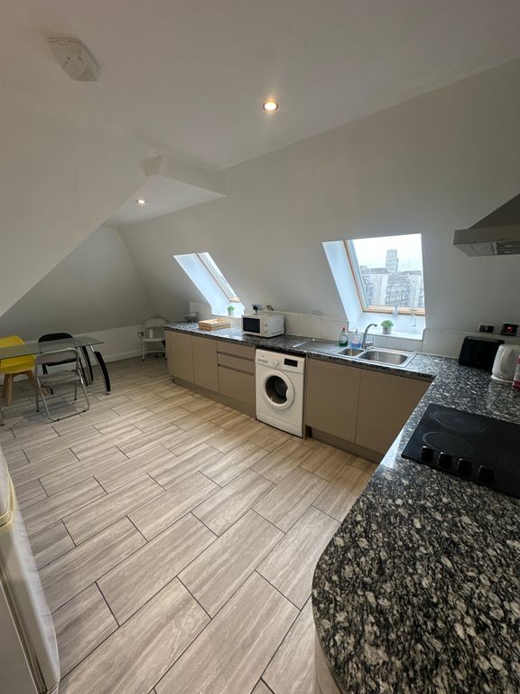 Property photo 3 of 4