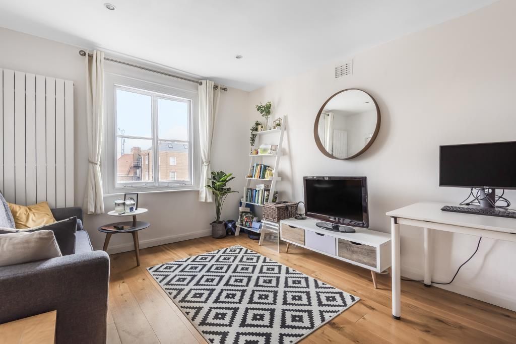 Property photo 2 of 10 Reception Room