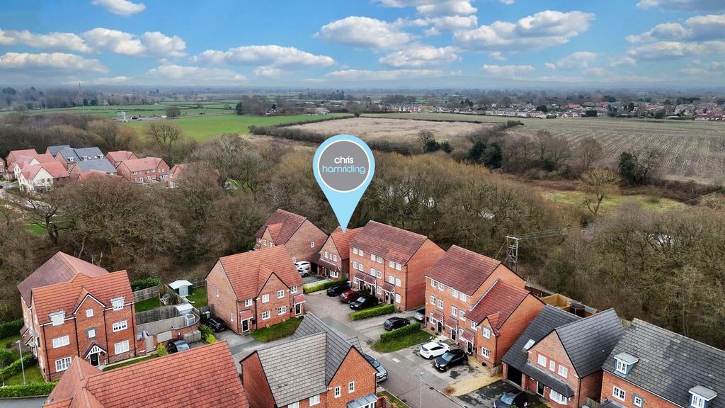 Property photo 2 of 40 Dji_0099.00_07_15_03.Still117.Jpg