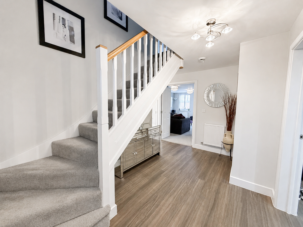Property photo 3 of 38 0120