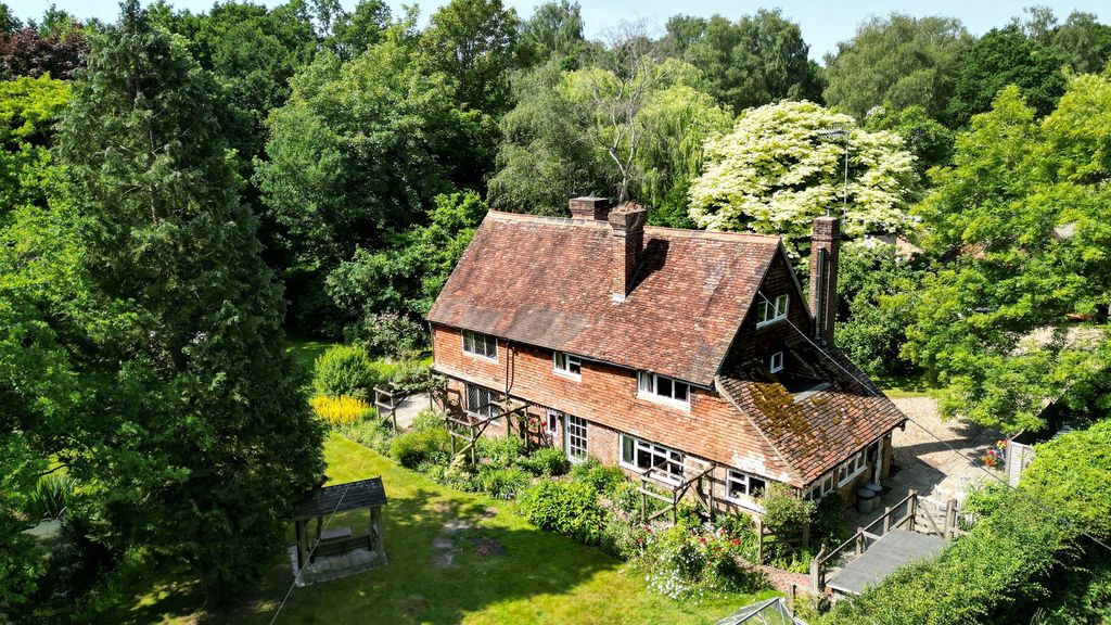 Property photo 1 of 30