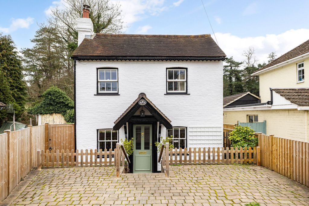 Property photo 1 of 10