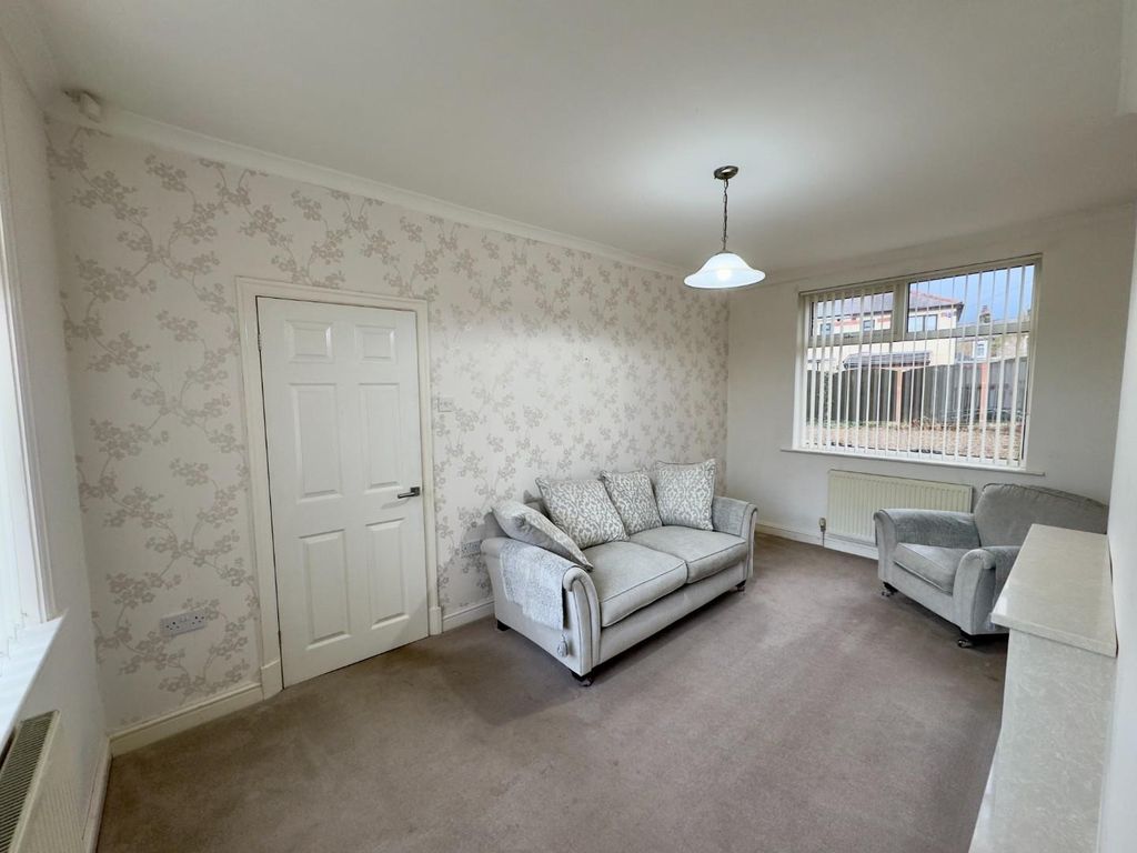 Property photo 3 of 21 Image00018.Jpeg