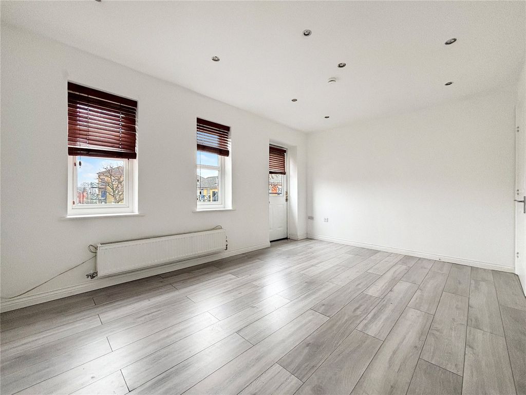 Property photo 2 of 10 Reception/Diner