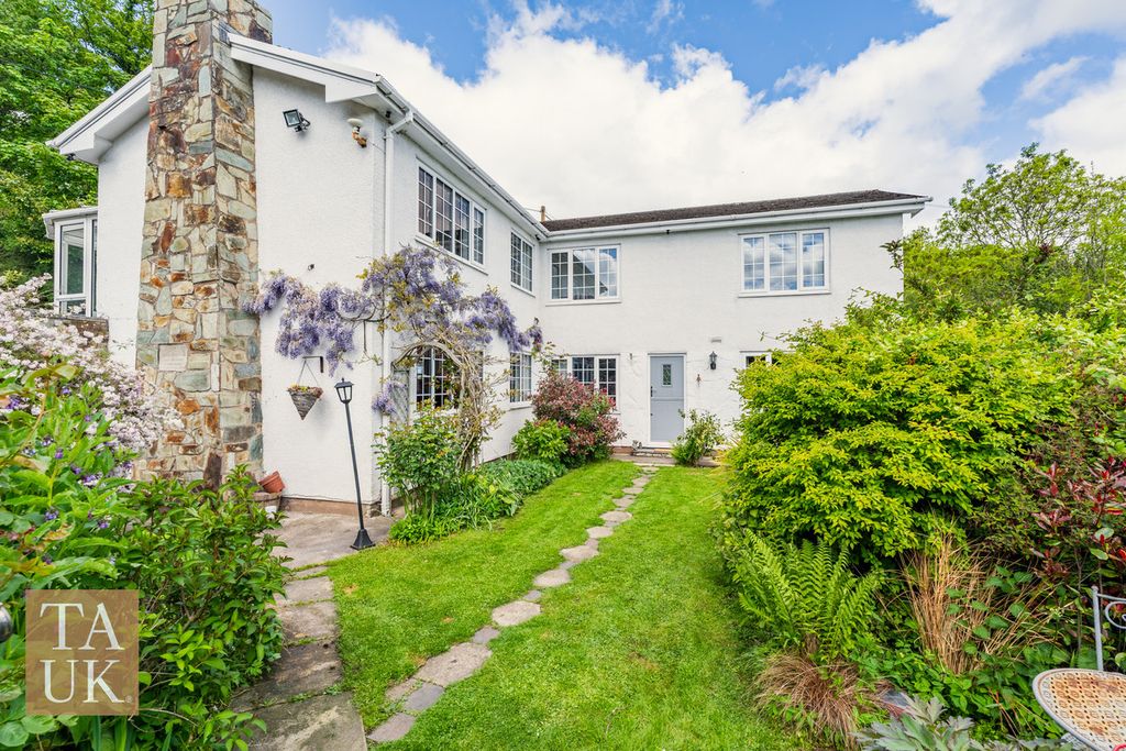 Property photo 1 of 22