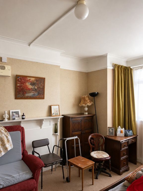 Property photo 3 of 9 Gallery