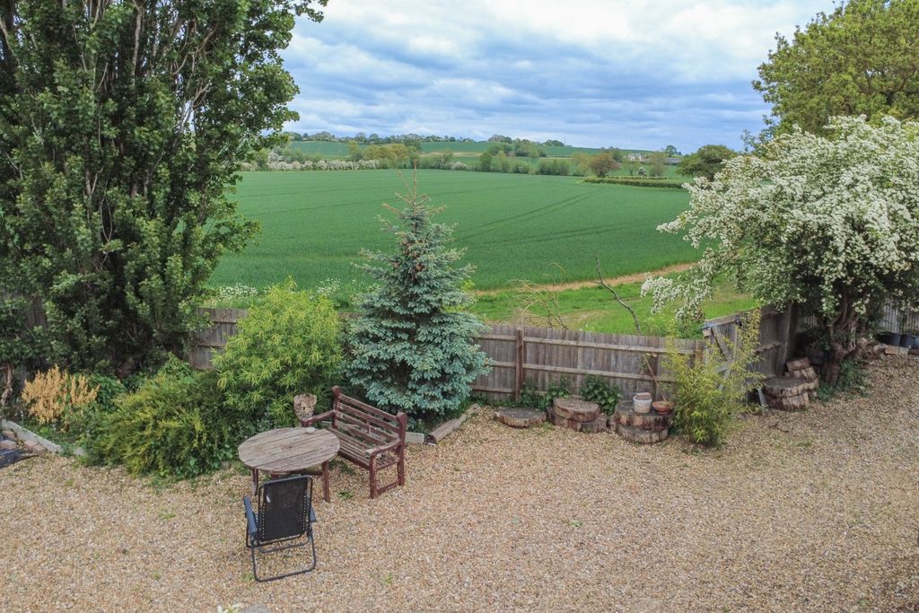 Property photo 1 of 18 Views