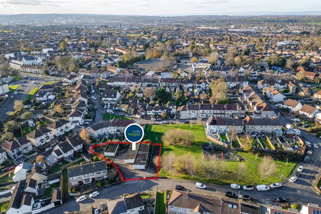 Property photo 3 of 10 Wesley Hill Garage Site, Wesley Hill, Kingswood, B