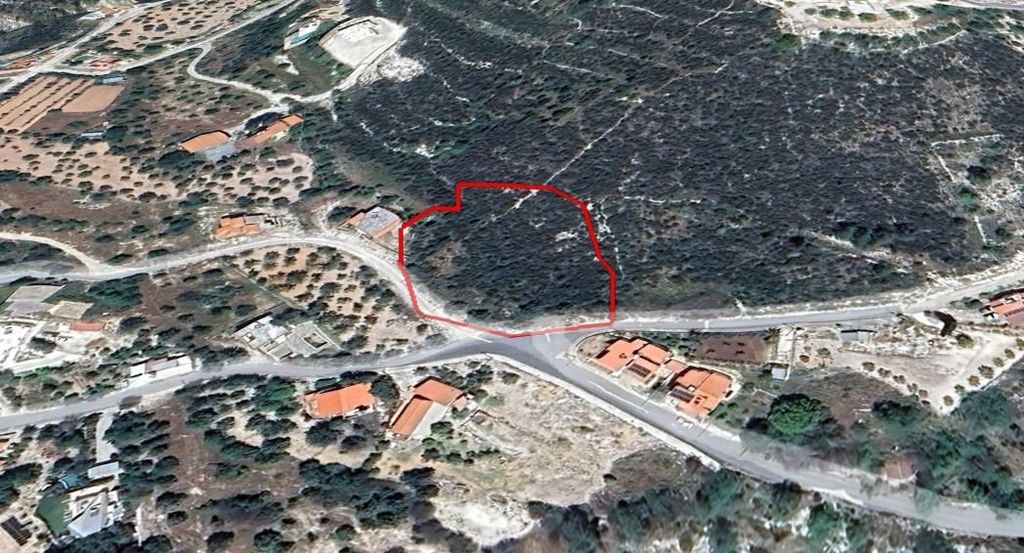 Property photo 1 of 2