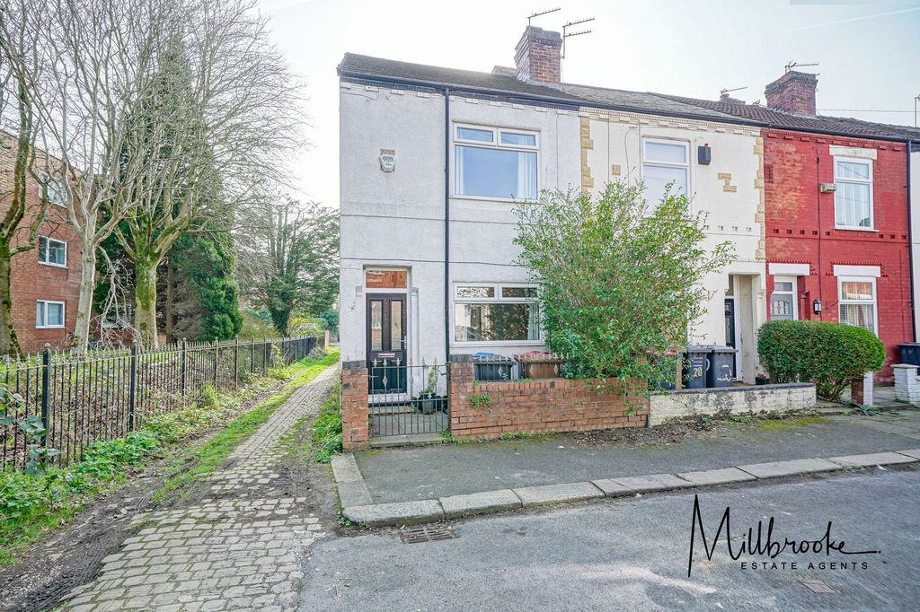 Property photo 1 of 24