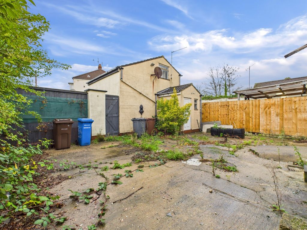 Property photo 1 of 15 4604260