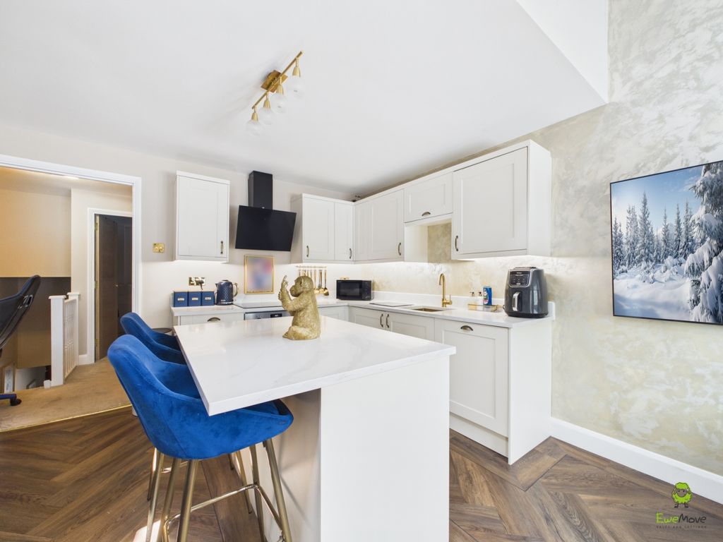 Property photo 3 of 11 Presented By Kevin At Ewemove Abbey Wood And Belve