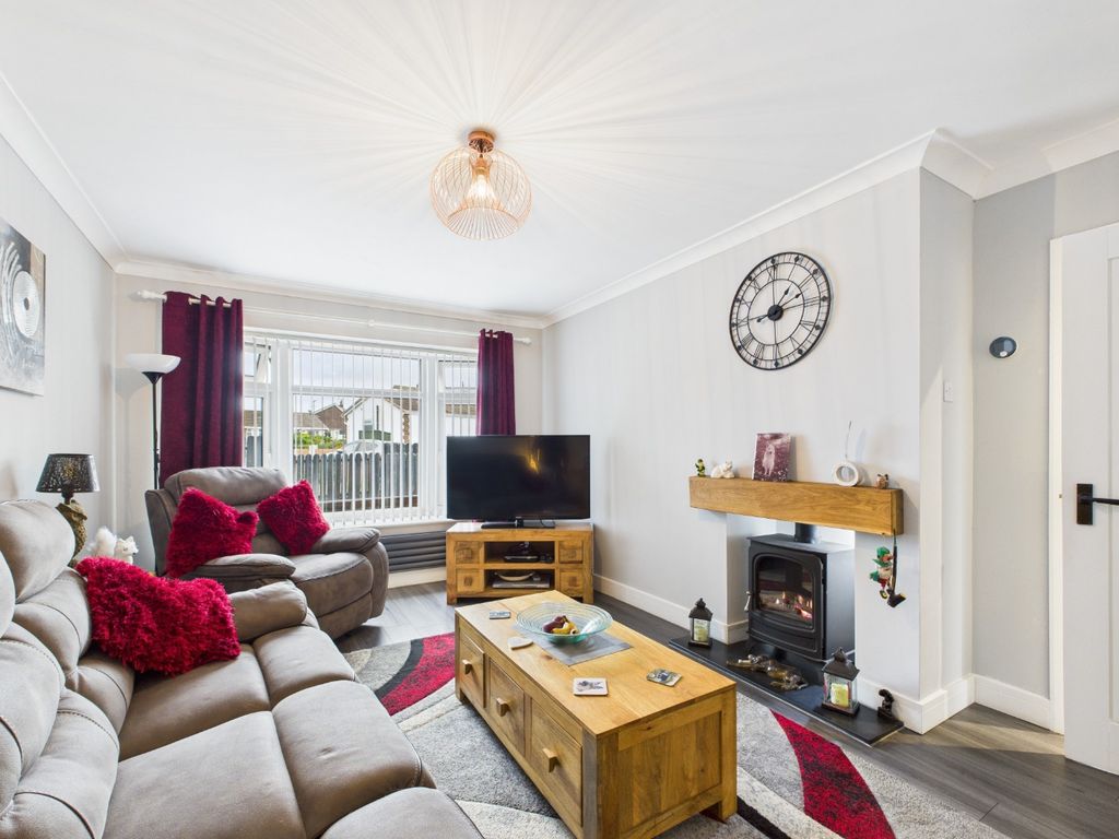 Property photo 3 of 29 4605277