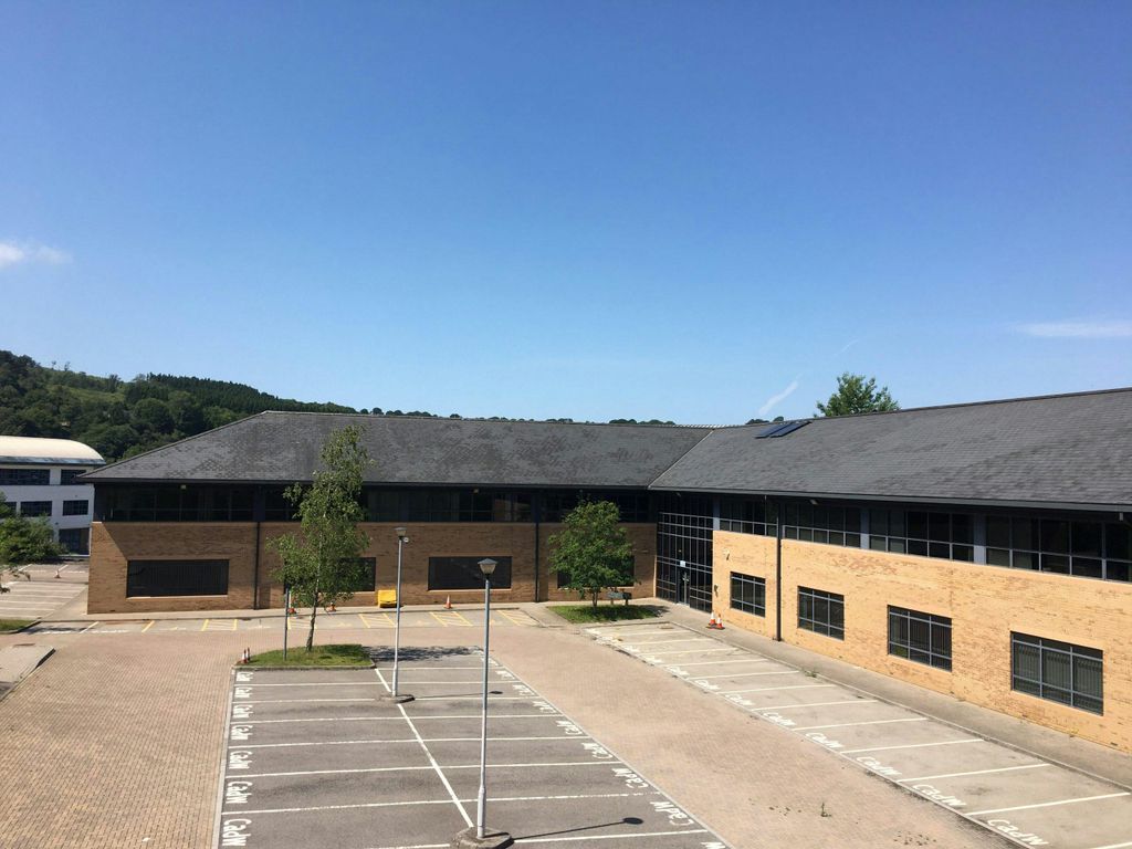 Property photo 1 of 4 Image 4