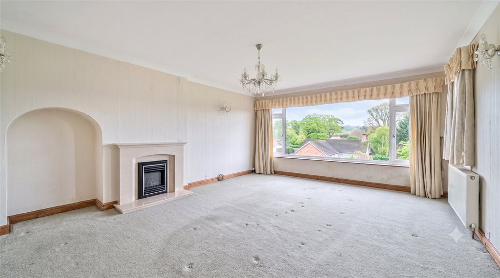 Property photo 3 of 10 Sitting Room